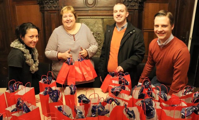 Jong CD&amp;V Deerlijk - Sinterklaasactie - Louis Vanderbeken